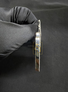 จี้เพชรโมอิสซาไนต์ทรงบาแกตต์แบบคลาสสิก ปรับแต่งได้ ตัวอักษรภาษาอังกฤษ ชื่อสั้น ตัวอักษรภาษาไทย  ประดับเพชร  วัสดุเงินแท้ 925  ของขวัญวันครบรอบ - Product Image 4