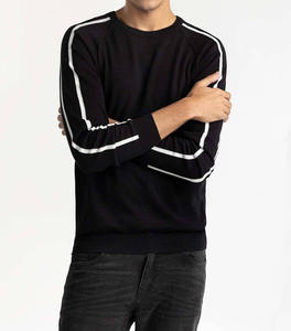 Sweat-shirt surdimensionné confortable et doux à motif tie-dye de haute qualité, pull design tie-dye imprimé intégral pour homme - Product Image 1