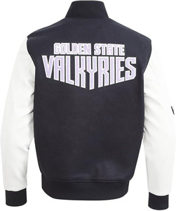 Chaqueta Varsity Clásica de Chenille para Hombre W N B A - Product Image 4