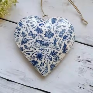 Premium Metal Heart Christmas <b>Tree</b> <b>Ornament</b> Elegant Holiday Decor for Festive Displays - Product Image 1