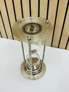 Reloj de Arena de Aluminio Plateado de 8'' con Diseño de Ángel Animal |   Pieza Decorativa Vintage para Mesa de Graduación (Diseño Otto 1869) - Product Image 4