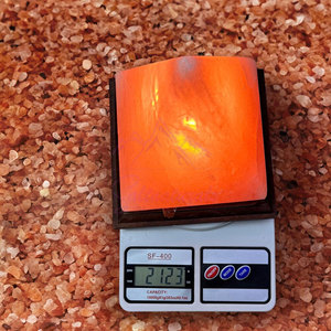 Lámpara de Sal del Himalaya con Forma de Pirámide, Brillo Natural, Lámpara de Sal Original del Himalaya con Forma de Pirámide para Dormitorio - Product Image 6