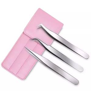 Ensemble de pinces à cils dentelées en acier inoxydable de haute qualité Morje Surgical, pointe lisse de précision, étui rose inclus - Product Image 1