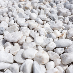 Piedra de Grava Blanca Decorativa y Ecológica para Jardín, Camino, Patio, Parque y Decoración Exterior de Villas - Product Image 1