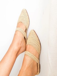 Mules d'été en raphia faites à la main : Babouches marocaines - Product Image 2