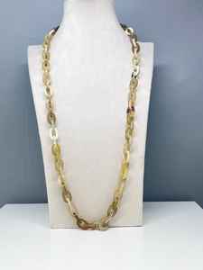 Collar Único de Cuerno de Búfalo, Artesanía Natural, Joyería Artesanal Tradicional con Acabado Suave y Atractivo Natural - Product Image 3