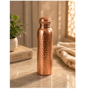 Bouteilles d'eau en cuivre à finition martelée nid d'abeille, design classique portable, pour voyage, avec couvercles, écologiques, pour mariage et extérieur - Product Image 6