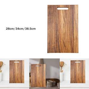 Planche à découper rectangulaire en bois Premium RM International, 1,5 cm d'épaisseur, compatible lave-vaisselle, logo personnalisé, viande, légumes, fromage - Product Image 2