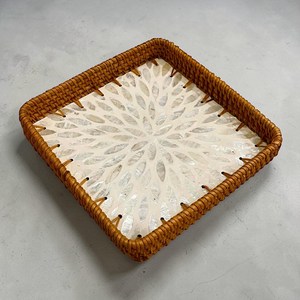 Ensemble de plateaux de service modernes faits à la main, écologiques, de haute qualité, en bois naturel, acrylique, rotin et bambou, pour la maison - Product Image 2