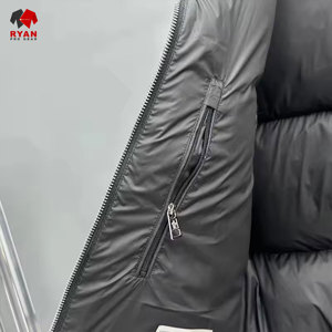 เสื้อแจ็คเก็ตพัฟเฟอร์แบบมีฮู้ดคุณภาพสูงสำหรับผู้ชาย ระบายอากาศได้ดี เหมาะสำหรับฤดูหนาว ราคาขายส่งจากโรงงาน - Product Image 6