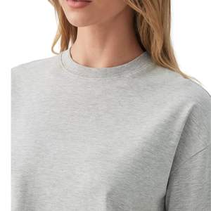 Camiseta de Algodón Oversize para Mujer, Cuello Redondo, Ajuste Holgado Casual, Lisa, Manga Corta, Básica, para Logotipo Personalizado, Venta al por Mayor - Product Image 1