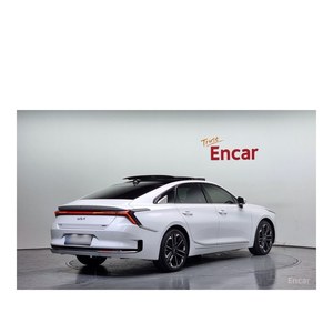 Kia K8 Signature 2024, 2,541 km, Caja de Cambios Automática, Volante a la Izquierda, Asientos de Cuero - Product Image 2