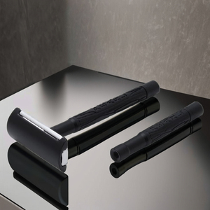 มีดโกนปลอดภัยด้ามจับคู่ดีไซน์พกพาง่ายและพกพาออกใหม่ - Product Image 1