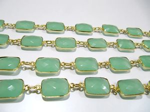 Calcedoine aqua naturelle, forme rectangulaire, facettes briolette, sertie en clos, vendue au mètre - Product Image 5