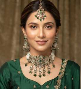 Ethnic Gold Plated Alloy <b>Crystal</b> Rhinestone Tempal Laxmi Necklace Jewellery <b>Set</b> High Quality Flower Design IGI Certified Women's - Product Image 2