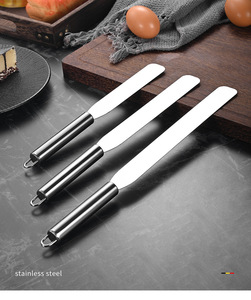 ชุดมีดตัดเ<span class=keywords><strong>ค</strong></span>้กพร้อมใบมีดสแตนเลสและอุปกรณ์เสิร์ฟสำหรับการหั่นเค้กอย่างราบรื่น ใช้สำหรับของหวานในงานวันเกิดและงานแต่งงาน - Product Image 4