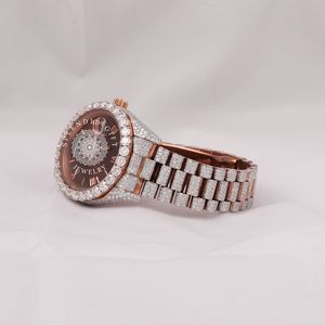 Splendide Montre Diamantée de Luxe pour Homme, 28mm, Analogique à Quartz, Bracelet Argenté Moissanite, Verre Saphir, Mouvement ETA, Étanche 10m - Product Image 5