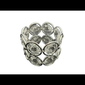 Luxury Clear Gem Metal Napkin Holder Formal Dining Accessories Glamorous Silver <b>Circle</b> Crystal Napkin <b>Ring</b> - Product Image 2