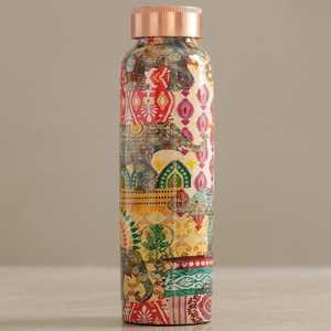 Bouteille d'eau en cuivre artisanale durable, style moderne et luxueux, grande capacité pour une hydratation élégante, bienfaits naturels pour la santé, facile à utiliser - Product Image 5