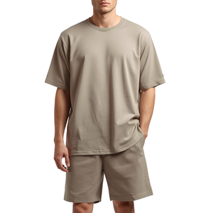Ensemble décontracté d'été pour homme - 100 % coton tricoté, écologique, motif uni, design épaules tombantes - Product Image 2
