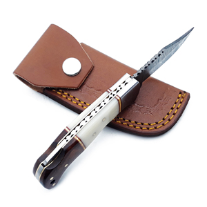 Couteau de survie pliant Damas sur mesure avec manche en corne et os, couteaux pliants avec étui en cuir. - Product Image 5
