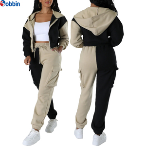 Conjunto Deportivo con Capucha para Mujer de BOBBIN INDUSTRIES, Color Rojo y Negro, Mangas Largas, Pantalones Deportivos Casuales con Bolsillos Laterales, Ropa de Otoño - Product Image 4