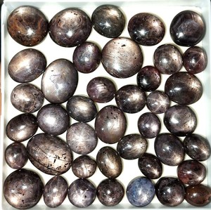 พลอยรูปดาวทับทิมธรรมชาติรูปทรงผสมพลอยทับทิมรูปดาวอัญมณีหลวมสำหรับทำเครื่องประดับขายส่งจำนวนมาก - Product Image 1