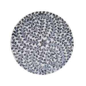 Taburete Redondo Hecho a Mano con Madreperla y Patrón de Hojas Azules, Mueble Otomano Contemporáneo para Sala de Estar - Product Image 2