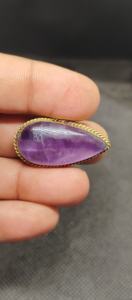 Pendentif en laiton rainuré en améthyste 100 % naturelle, vente en gros, lot de macramé en améthyste rainurée de haute qualité pour accessoires de mode - Product Image 5