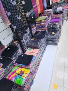 Châle authentique en coton pour femme, léger, en tissu durable, broderie florale et strass, respirant, pour usage quotidien - Product Image 5