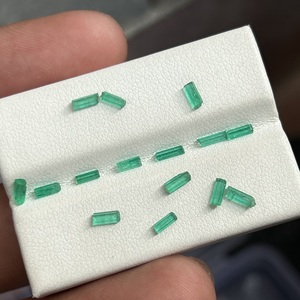 Émeraude naturelle d'Afghanistan 1,52 carat, 15 pièces, cristaux bruts de Panjshir en forme de crayon pour les acheteurs en gros de pierres précieuses - Product Image 1