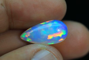 Opale d'Éthiopie véritable, cabochon en forme de poire, 5-7 carats chacune, qualité supérieure, opale de feu Welo pour la création de bijoux - Product Image 4