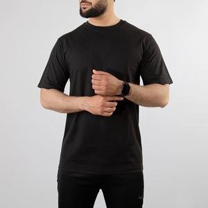 Camiseta de Hombre Negra, Cuello Redondo, Manga Corta, Corte Regular, Casual, Transpirable, de Secado Rápido, Tejido de Punto 100% Algodón Jersey - Product Image 3