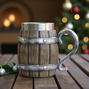 Mug Viking en bois fait main avec bandes et rivets métalliques, forme ronde antique, décoration d'intérieur durable - Product Image 2
