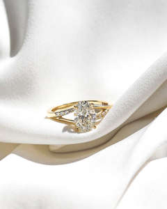 ยกระดับสไตล์ด้วยเครื่องประดับเพชรทำมือทำให้บริสุทธิ์18K/22K ความงามเหนือกาลเวลาและคุณภาพยอดเยี่ยมเหมาะสำหรับงานแต่งงาน - Product Image 3