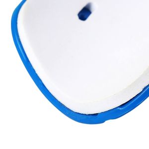 Espinilleras de Fútbol de Alta Calidad con Carcasa de PP Resistente a Impactos, Orificios de Ventilación y Ajuste Seguro para Partidos o Entrenamientos - Product Image 6