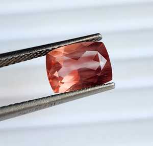 Piedra del Sol de Oregón Roja Cobreada de Calidad Premium Natural, Gemas Sueltas con Corte Facetado para Joyería, Disponible a Precio de Mayoreo. - Product Image 3