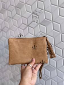 Bracelet en cuir de vachette à motifs occidentaux Pochette portefeuille Petite pochette Patches personnalisés élégants Portefeuilles de tous les jours - Product Image 3