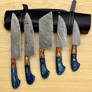 Ensemble de couteaux de cuisine en acier Damas moderne, style élégant, couteaux de cuisine professionnels, construction durable pour les chefs à domicile - Product Image 3