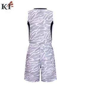 Ensemble de tenue de basketball pour femmes, haut court et short cycliste, personnalisable pour équipe, deux pièces, sublimation, respirant, pour adultes, devant - Product Image 2