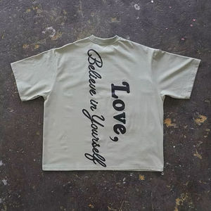 ผู้ผลิตเสื้อยืดทรงบ็อกซี่ผ้าฝ้ายพิมพ์ลายซิลค์สกรีน 3 มิติ แบบกำหนดเอง เนื้อผ้าหนา ระบายอากาศได้ดี แห้งเร็ว ป้องกันรอยยับ เหมาะสำหรับฤดูร้อน - Product Image 6