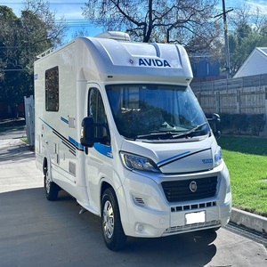 Autocaravana de Lujo de Alta Calidad para Viajes y Campamentos al Aire Libre, Disponible para Vehículos y Automóviles, en Venta y Envío Disponible - Product Image 3