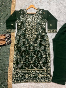 Secuencia de bordado de Georgette verde, trabajo indio Salwar Kameez con Dupatta para adultos, ropa de fiesta de tendencia - Product Image 6