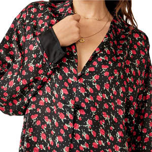 Pijama de Seda 100% Tejida para Mujer, de Alta Calidad, Personalizable, con Diseño Sólido y Corte Completo - Product Image 2