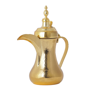 Regal copper <b>Arabic</b> dallah coffee pot featuring stunning dark floral carvings and a brass handle. Available at wholesale price. - Product Image 3