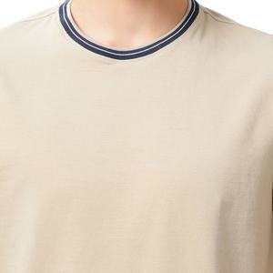 T-shirt en coton épais beige pour homme, col côtelé contrastant, streetwear, manches courtes, haut décontracté basique, logo personnalisé OEM, marque privée - Product Image 3