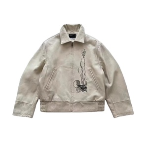 Veste en cuir brodée rétro décontractée pour hommes en noir coupe ample avec poches à col à capuche tissu de laine recouvert de toile - Product Image 1