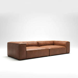 Canapé modulaire en cuir de luxe de conception italienne, en cuir pleine fleur véritable, sectionnel avec profil bas et coussins surdimensionnés - Product Image 4