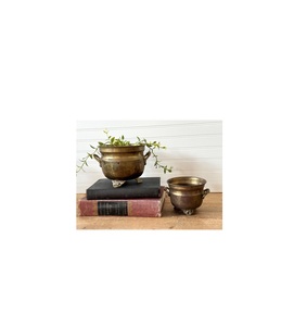 Classic Traditional Metal Planter Timeless Hand Carved Durable Plant Holder for Homes Offices Cafes Hotels Garden Landscapes - Product Image 5