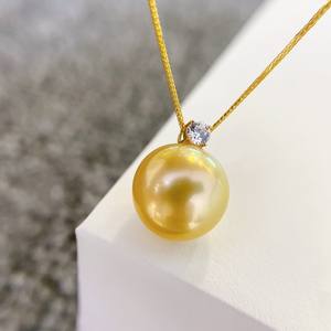 จี้ไข่มุกน้ำเค็มคลาสสิกทรงจักรพรรดินี ขนาด 11-12 มม. ไข่มุกน่านางหยาง คุณภาพพื้นฐาน มีตำหนิเล็กน้อย ตัวจี้เงินแท้ S925 สร้อยคอจี้ - Product Image 5